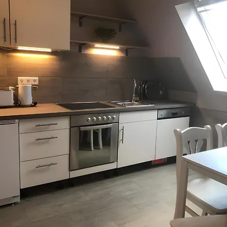 דירה Schoene Mit Dem Garten