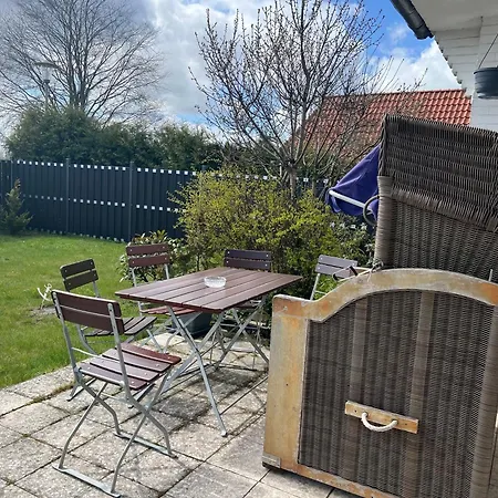 Schoene Mit Dem Garten * Jübek